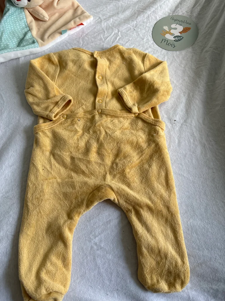 Pyjama Velours Kiabi Limited Edition– Jaune Moutarde – 3 Mois – photo 4